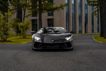 Lamborghini Aventador