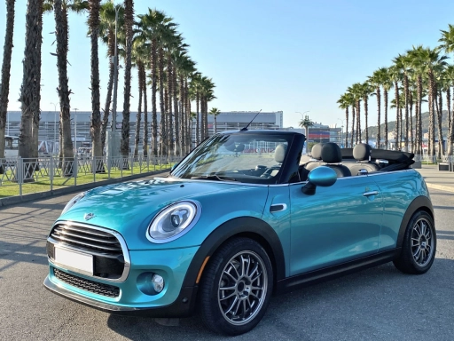 Mini Cabrio Cooper