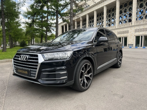 Audi Q7