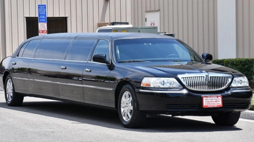 Lincoln Town Car