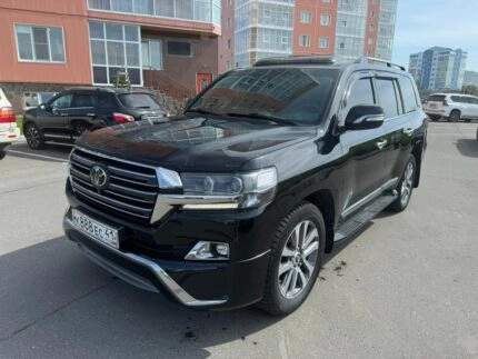 Toyota Land Cruiser