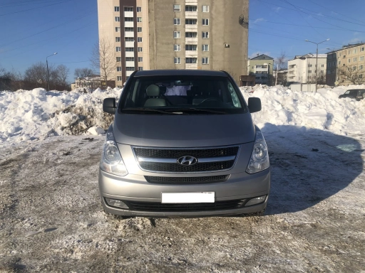 Hyundai Grand Starex