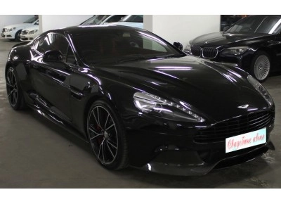 Aston Martin Martin