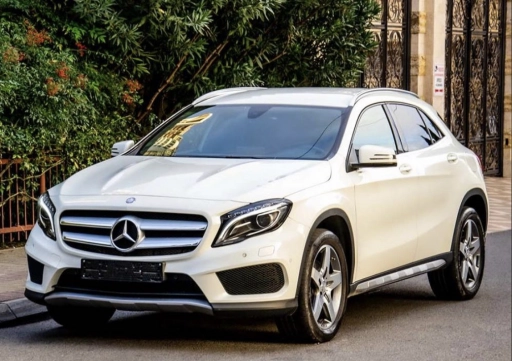 Mercedes-Benz GLA250