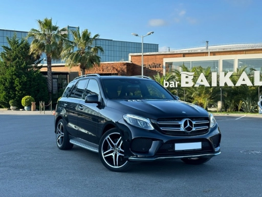 Mercedes-Benz GLE400