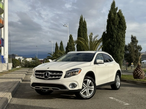 Mercedes-Benz GLA 250