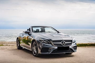 Mercedes-Benz E220