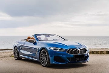 BMW M850i