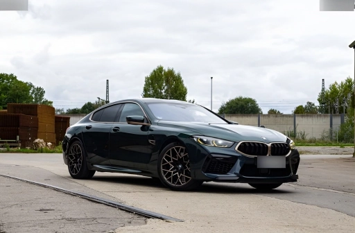 BMW M8