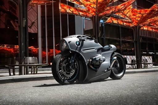 BMW R Nine T