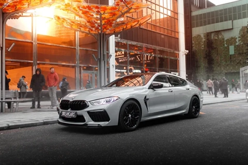 BMW M8