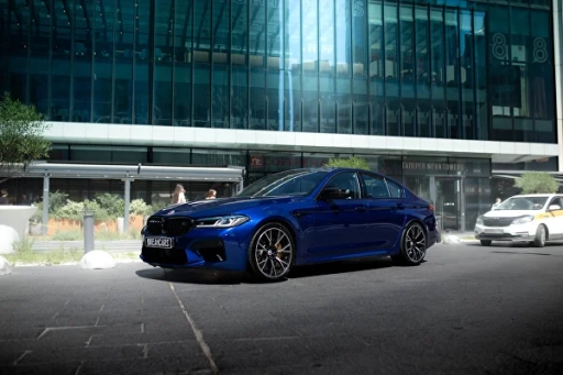 BMW M5