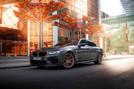BMW M5