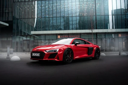 Audi R8