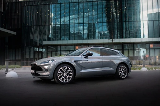 Aston Martin DBX