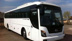 Hyundai Universe