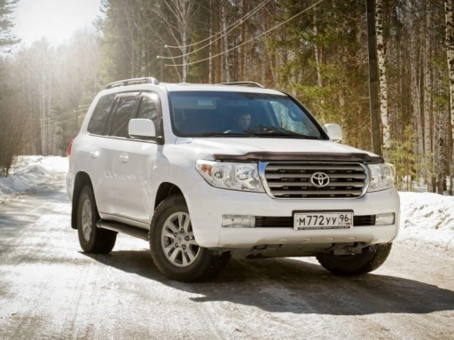 Toyota Land Cruiser 200