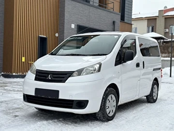 Mitsubishi Delica