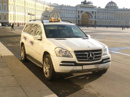 Mercedes-Benz GL-Class