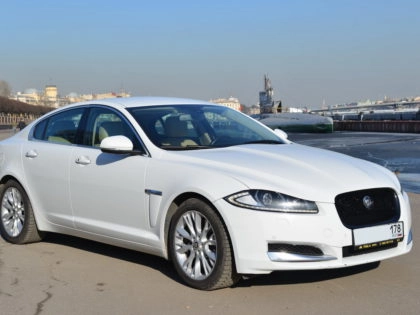 Jaguar XF