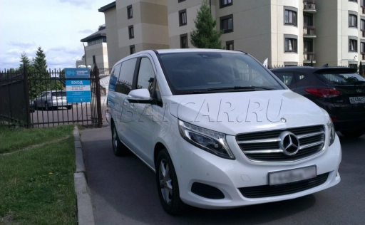 Mercedes-Benz V-class
