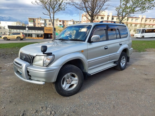 Toyota Land Cruiser Prado