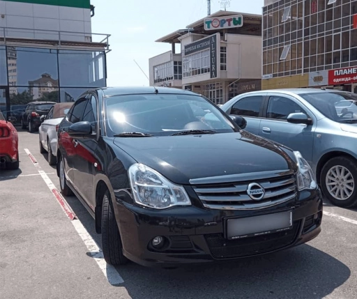 Nissan Almera