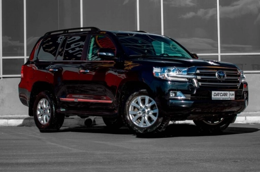 Toyota Land Cruiser 200