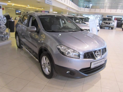 Nissan Qashqai+2