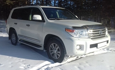 Toyota Land Cruiser 200