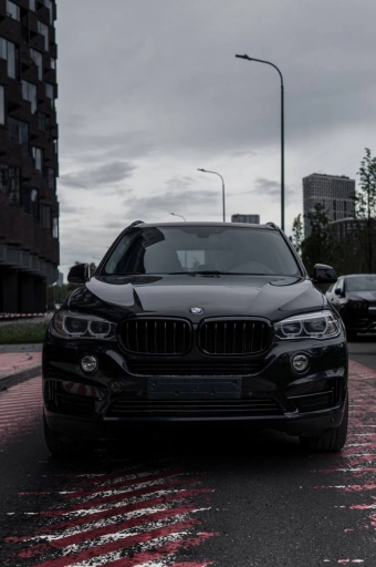 BMW X5 40i