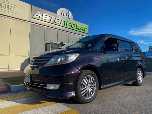 Lexus LX570
