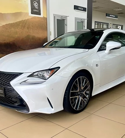 Lexus RC