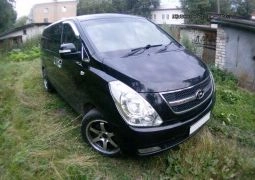 Hyundai H-1
